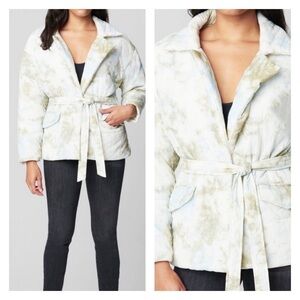 NWT BLANK NYC x REVOLVE Quilted Wrap Jacket in Perfect Day, Size Medium